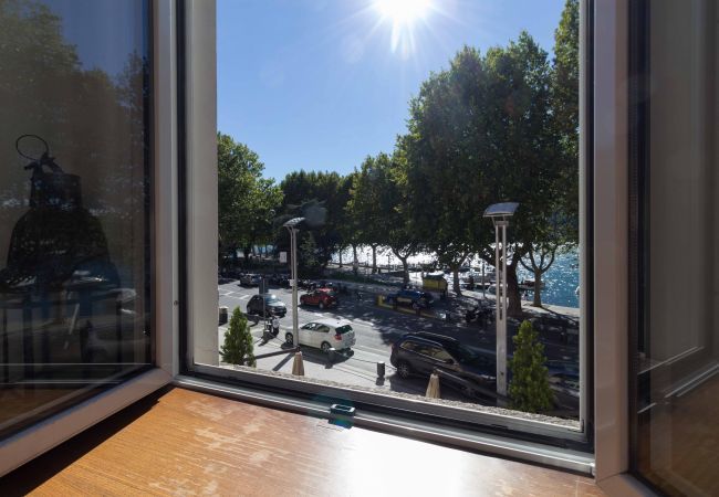 Appartamento a Lecco - Lungolago Holiday Home - Affitti Brevi Italia Appartamento a Lecco - Lungolago Holiday Home - Affitti Brevi Italia