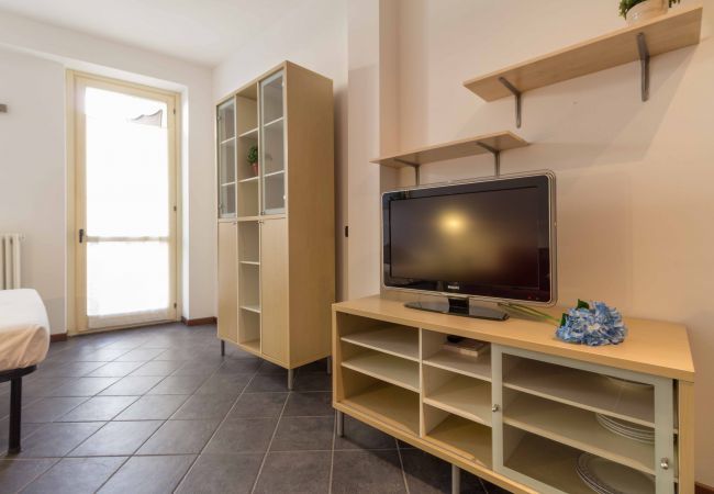 Studio a Lecco - Galleria Roma Studio - Affitti Brevi Italia Studio a Lecco - Galleria Roma Studio - Affitti Brevi Italia