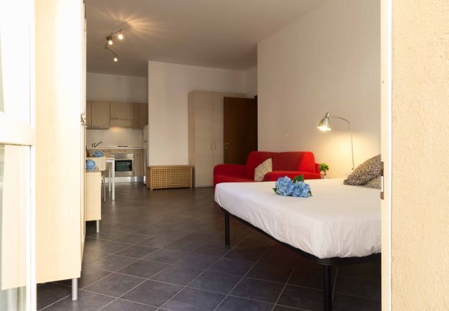 Studio a Lecco - Galleria Roma Studio - Affitti Brevi Italia Studio a Lecco - Galleria Roma Studio - Affitti Brevi Italia