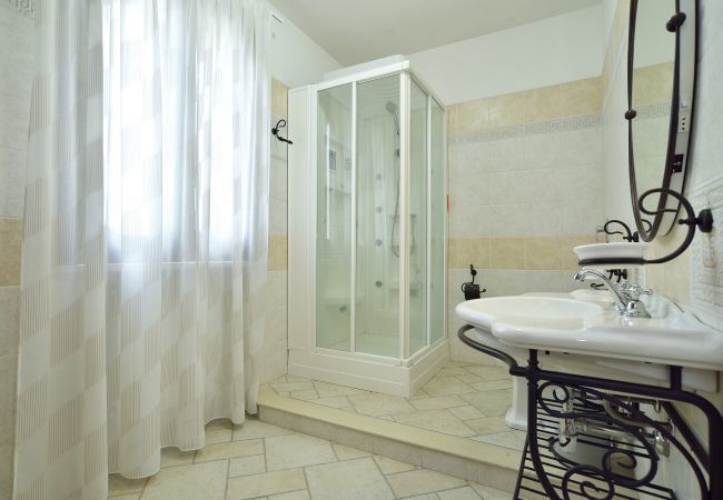 Villa a Ispica - VILLA DEL COLLE CON PISCINA PRIVATA Villa a Ispica - VILLA DEL COLLE CON PISCINA PRIVATA