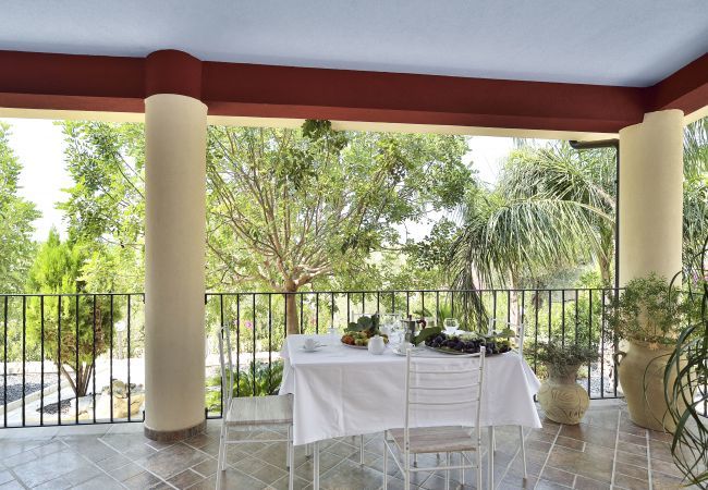 Villa a Ispica - VILLA DEL COLLE CON PISCINA PRIVATA Villa a Ispica - VILLA DEL COLLE CON PISCINA PRIVATA