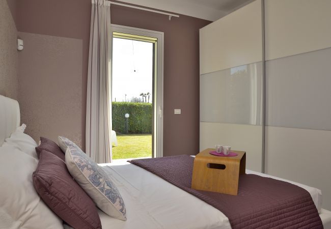 camera da letto VILLA RELAX & COMFORT Affitti Brevi Italia Villa a Pozzallo - VILLA RELAX & COMFORT - Affitti Brevi Italia