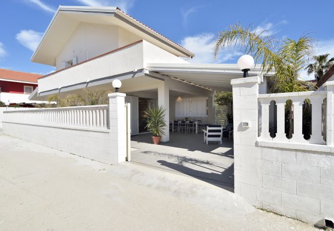 Casa a Ispica - CASA BLANCA - Affitti Brevi Italia Casa a Ispica - CASA BLANCA - Affitti Brevi Italia