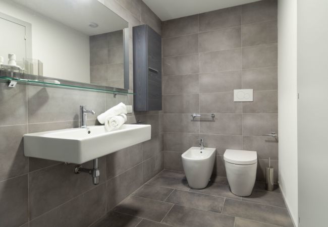 Studio a Lecco - Appartamento Lime - Affitti Brevi Italia Studio a Lecco - Appartamento Lime - Affitti Brevi Italia