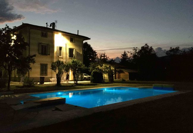 Villa a Scarperia - Villa Liberty Mugello - Affitti Brevi Italia Villa a Scarperia - Villa Liberty Mugello - Affitti Brevi Italia