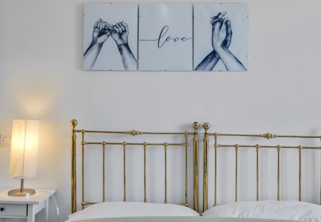 letto matrimoniale A due passi dal ponte   Affitti Brevi Italia Appartamento a Gravina in Puglia - A due passi dal ponte Apartment - Affitti Brevi It