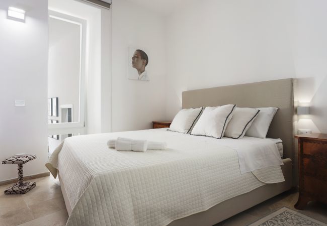 Appartamento a Noto - LOFT AuriSPA 143 con PISCINA -Affitti Brevi Italia Appartamento a Noto - LOFT AuriSPA 143 con PISCINA -Affitti Brevi Italia