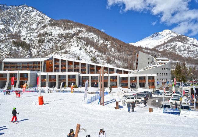 Appartamento a Bardonecchia - Appartamento Smith Roero - Affitti Brevi Italia Appartamento a Bardonecchia - Appartamento Smith Roero - Affitti Brevi Italia
