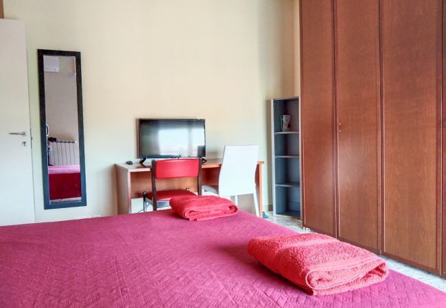 Affitto per camere a Modena - Bignardi - Camera Rossa Affitto per camere a Modena - Bignardi - Camera Rossa