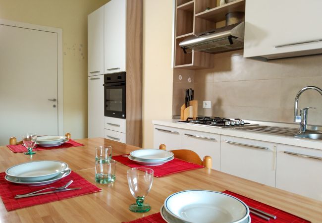 Affitto per camere a Modena - Bignardi - Camera Rossa Affitto per camere a Modena - Bignardi - Camera Rossa