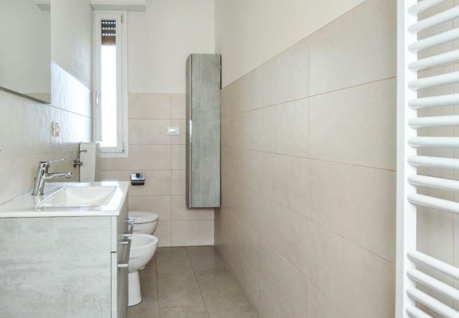 Affitto per camere a Modena - Bignardi - Camera Gialla Affitto per camere a Modena - Bignardi - Camera Gialla