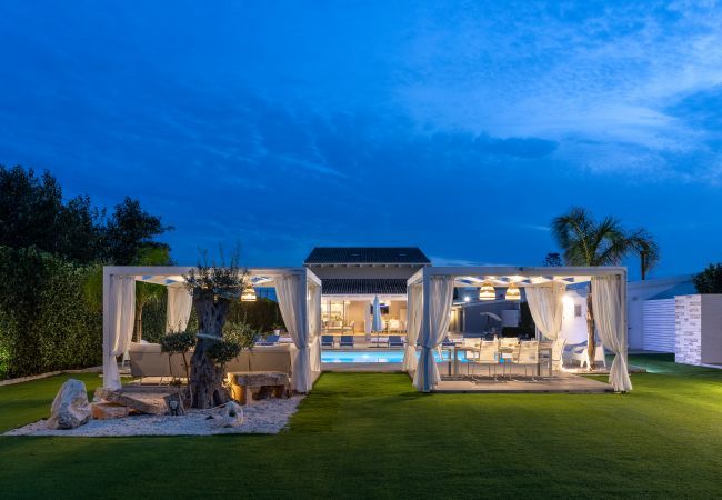 Villa a Ispica - VILLA GEMMA MARE & PISCINA RISCALDATA PRIVATA Villa a Ispica - VILLA GEMMA MARE & PISCINA RISCALDATA PRIVATA