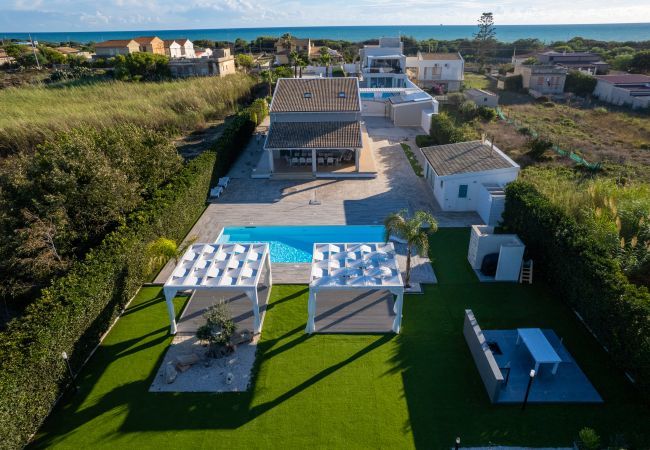Villa a Ispica - VILLA GEMMA MARE & PISCINA RISCALDATA PRIVATA Villa a Ispica - VILLA GEMMA MARE & PISCINA RISCALDATA PRIVATA