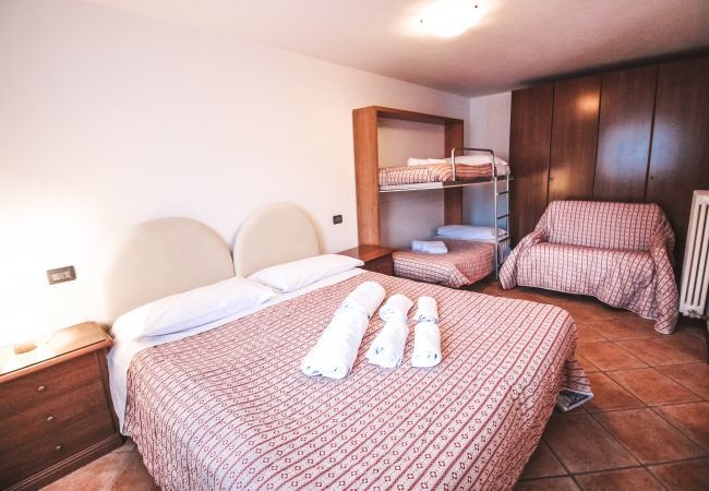 Appartamento a Brusson - n201 - Bilo Testa di Comagna Appartamento a Brusson - n201 - Bilo Testa di Comagna