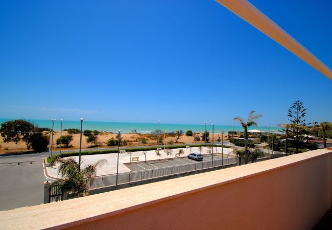 Appartamento a Ispica - Attico VISTA MARE e PISCINA - Affitti Brevi Italia Appartamento a Ispica - Attico VISTA MARE e PISCINA - Affitti Brevi Italia