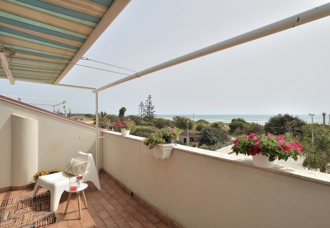 Appartamento a Ispica - Attico VISTA MARE e PISCINA - Affitti Brevi Italia Appartamento a Ispica - Attico VISTA MARE e PISCINA - Affitti Brevi Italia