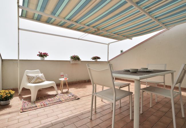 Appartamento a Ispica - Attico VISTA MARE e PISCINA - Affitti Brevi Italia Appartamento a Ispica - Attico VISTA MARE e PISCINA - Affitti Brevi Italia
