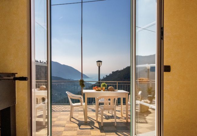 Villa a Recco - VILLA LE MACINE-Affitti Brevi Italia Villa a Recco - VILLA LE MACINE-Affitti Brevi Italia