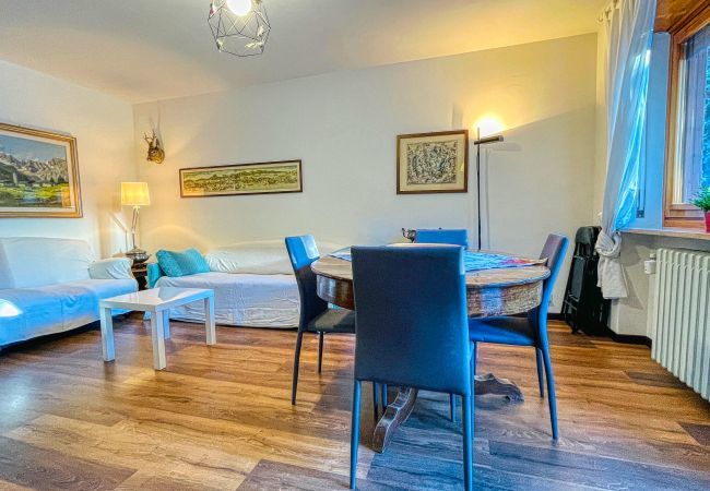 Appartamento a Bardonecchia - Appartamento Le Pinelle - Affitti Brevi Italia Appartamento a Bardonecchia - Appartamento Le Pinelle - Affitti Brevi Italia