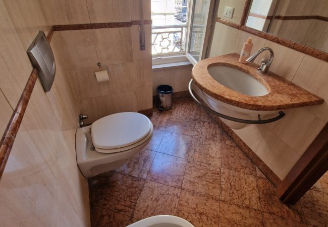 Appartamento a Torino - MYHOUSE INN PORTA NUOVA - Affitti Brevi Italia Appartamento a Torino - MYHOUSE INN PORTA NUOVA - Affitti Brevi Italia