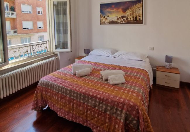 Appartamento a Torino - MYHOUSE INN PORTA NUOVA - Affitti Brevi Italia Appartamento a Torino - MYHOUSE INN PORTA NUOVA - Affitti Brevi Italia