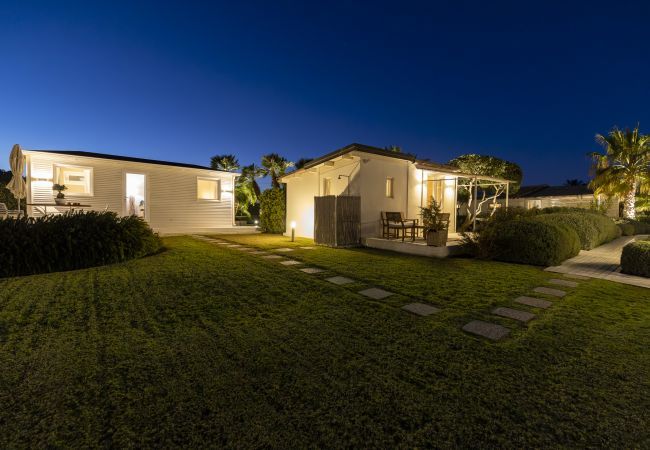 Villa a Ispica - BAIA L'AURA accesso diretto al mare Villa a Ispica - BAIA L'AURA accesso diretto al mare