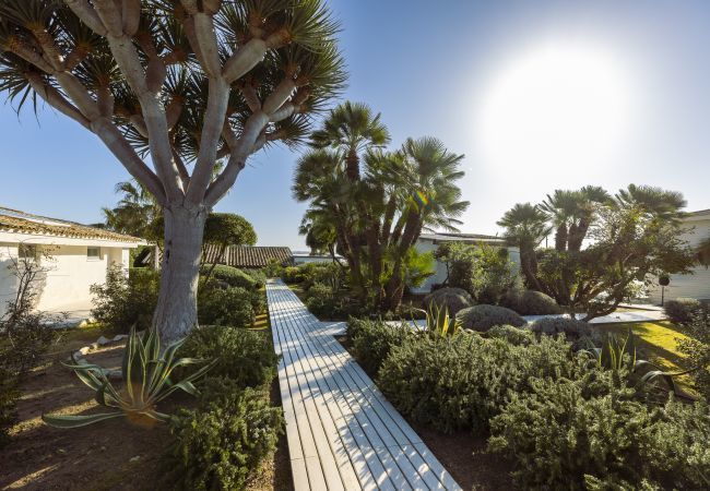 Villa a Ispica - BAIA L'AURA accesso diretto al mare Villa a Ispica - BAIA L'AURA accesso diretto al mare