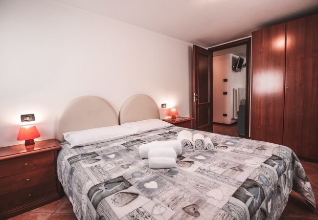 Appartamento a Brusson - n105 - Bilo Punta Valfredda Appartamento a Brusson - n105 - Bilo Punta Valfredda