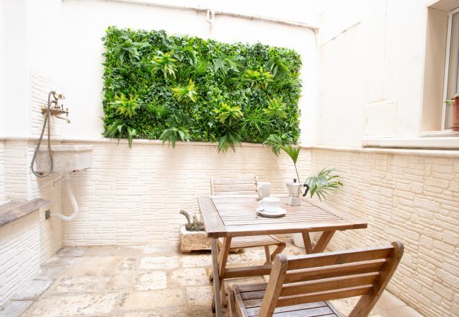 Appartamento a Brindisi - Casa Orchidea - The Fab Stay Appartamento a Brindisi - Casa Orchidea - The Fab Stay