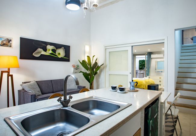 Appartamento a Brindisi - Casa Orchidea - The Fab Stay Appartamento a Brindisi - Casa Orchidea - The Fab Stay