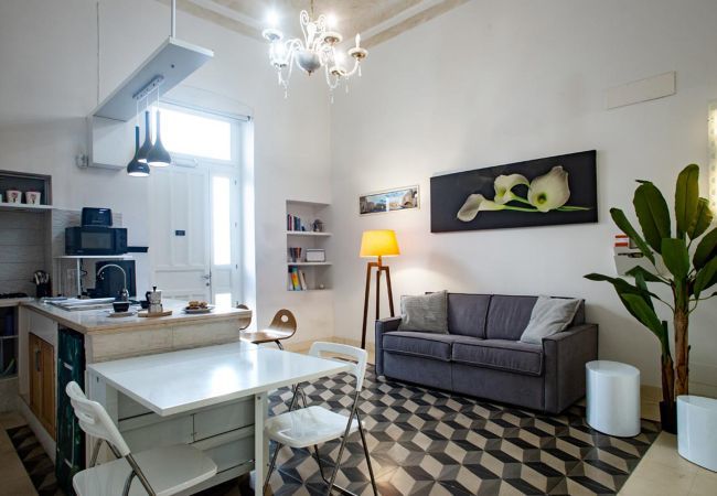 Appartamento a Brindisi - Casa Orchidea - The Fab Stay Appartamento a Brindisi - Casa Orchidea - The Fab Stay