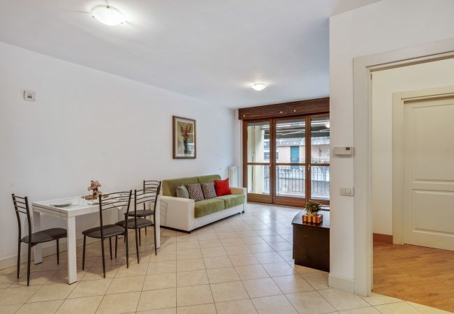 Appartamento a Lecco - Il Broletto Apartment - Affitti Brevi Italia Appartamento a Lecco - Il Broletto Apartment - Affitti Brevi Italia