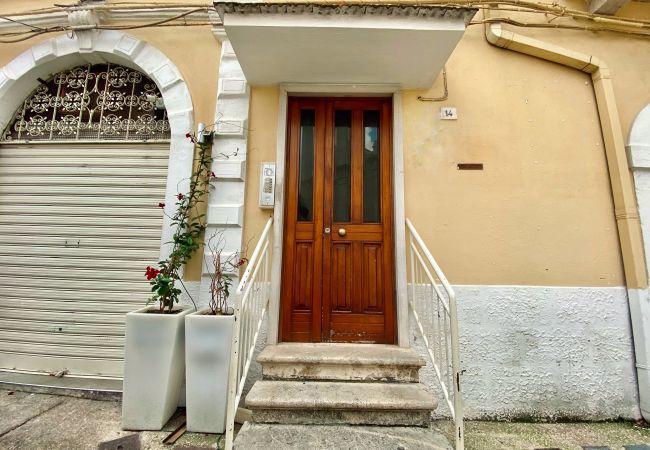 Appartamento a Gravina in Puglia - Pellicciari 14 - Affitti Brevi Italia Appartamento a Gravina in Puglia - Pellicciari 14 - Affitti Brevi Italia