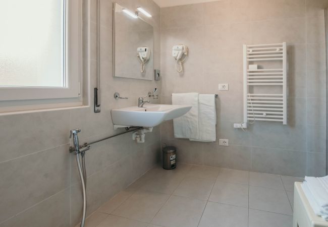 Appartamento a Stresa - AL 13 BLU 1 - Lakeside L&B Appartamento a Stresa - AL 13 BLU 1 - Lakeside L&B