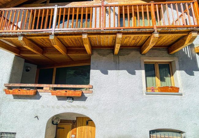 Appartamento a Bardonecchia - Appartamento Melezet 80 - Affitti Brevi Italia Appartamento a Bardonecchia - Appartamento Melezet 80 - Affitti Brevi Italia