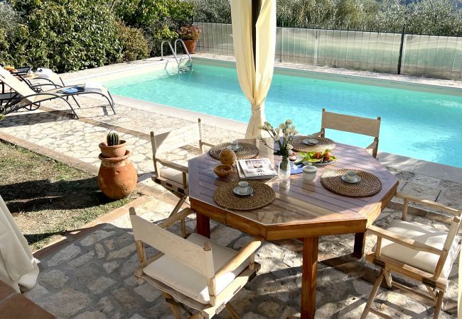 Villa a Massarosa - Villa La Peleca - Affitti Brevi Italia Villa a Massarosa - Villa La Peleca - Affitti Brevi Italia