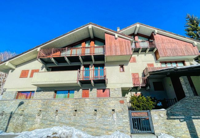 Appartamento a Bardonecchia - Appartamento La Sequoia - Affitti Brevi Italia Appartamento a Bardonecchia - Appartamento La Sequoia - Affitti Brevi Italia