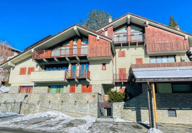 Appartamento a Bardonecchia - Appartamento La Sequoia - Affitti Brevi Italia Appartamento a Bardonecchia - Appartamento La Sequoia - Affitti Brevi Italia