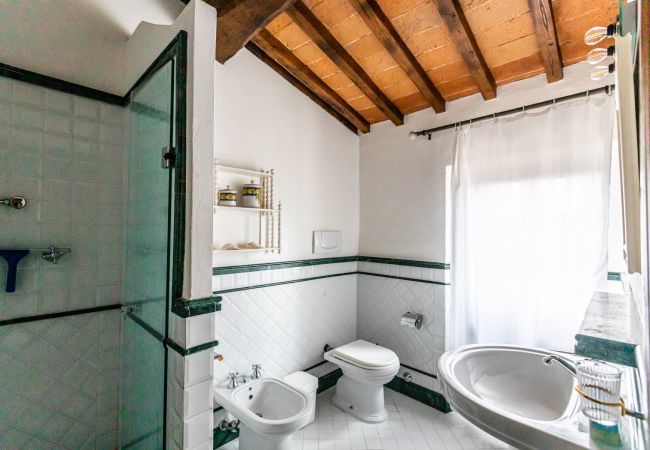 Appartamento a Scarperia - Borghetto Il Poggiolo Mugello Apt. 3 Appartamento a Scarperia - Borghetto Il Poggiolo Mugello Apt. 3