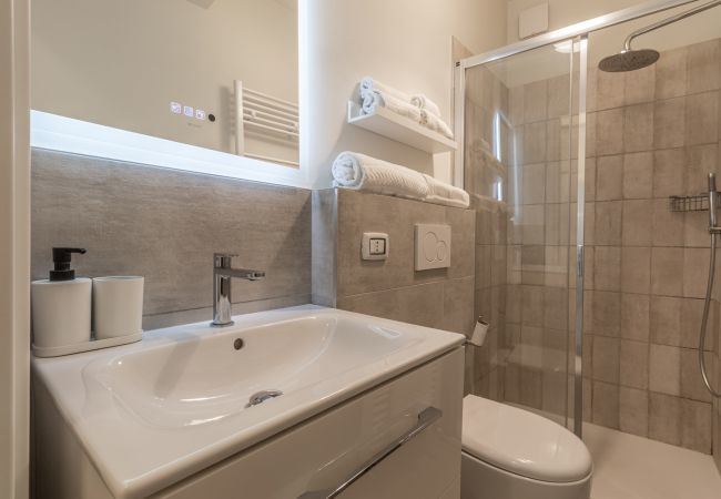 Appartamento a Modena - Suite Pomposa 28 - Affitti Brevi Italia Appartamento a Modena - Suite Pomposa 28 - Affitti Brevi Italia