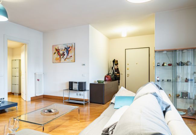Appartamento a Lecco - Broletto Park Apartment - Affitti Brevi Italia Appartamento a Lecco - Broletto Park Apartment - Affitti Brevi Italia