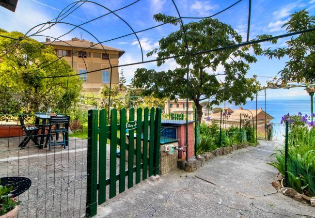 Appartamento a Recco - CHERRY TREE HOUSE-Affitti Brevi Italia Appartamento a Recco - CHERRY TREE HOUSE-Affitti Brevi Italia