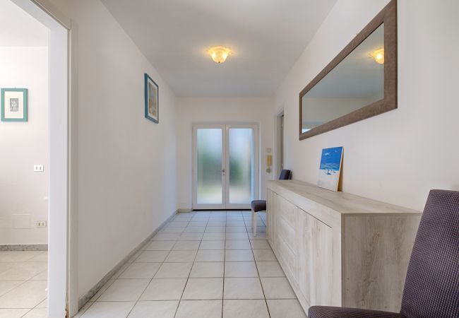 Appartamento a Camaiore - Casina ai pini - Affitti Brevi Italia Appartamento a Camaiore - Casina ai pini - Affitti Brevi Italia