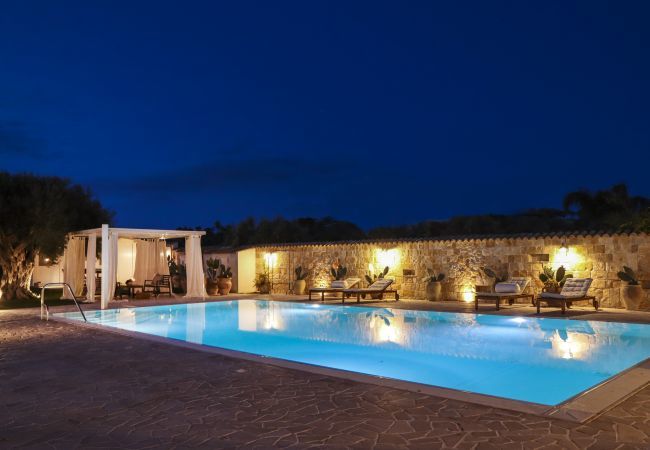 Villa a Ispica - VILLA ERIKA con piscina privata Villa a Ispica - VILLA ERIKA con piscina privata