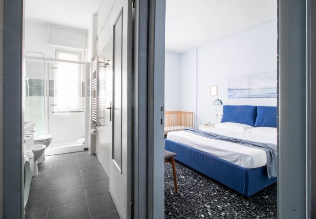 Appartamento a Riva Trigoso - Appartamento-RAFFAELLO HOUSE-Affitti Brevi Italia Appartamento a Riva Trigoso - Appartamento-RAFFAELLO HOUSE-Affitti Brevi Italia