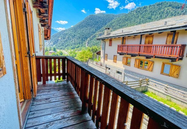 Appartamento a Oulx - Appartamento Bellavista - Affitti Brevi Italia Appartamento a Oulx - Appartamento Bellavista - Affitti Brevi Italia