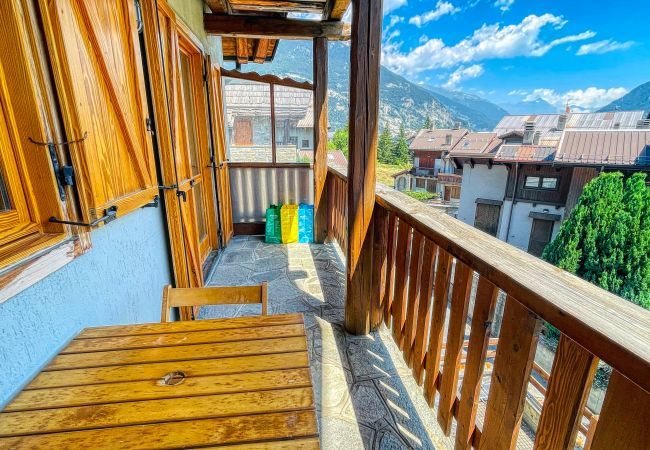Appartamento a Oulx - Appartamento Bellavista - Affitti Brevi Italia Appartamento a Oulx - Appartamento Bellavista - Affitti Brevi Italia