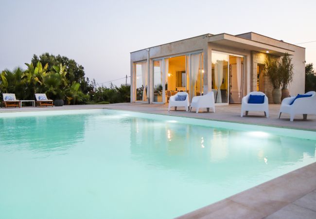 Villa a Ispica - VILLA LE GIOE DELLA VITA - Affitti Brevi Italia Villa a Ispica - VILLA LE GIOE DELLA VITA - Affitti Brevi Italia