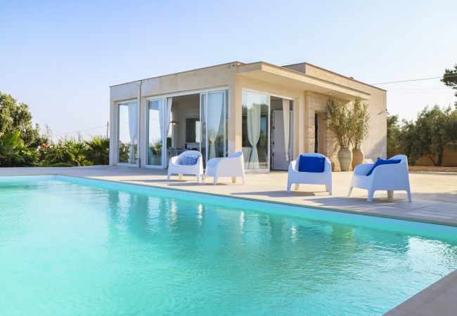 Villa a Ispica - VILLA LE GIOE DELLA VITA - Affitti Brevi Italia Villa a Ispica - VILLA LE GIOE DELLA VITA - Affitti Brevi Italia