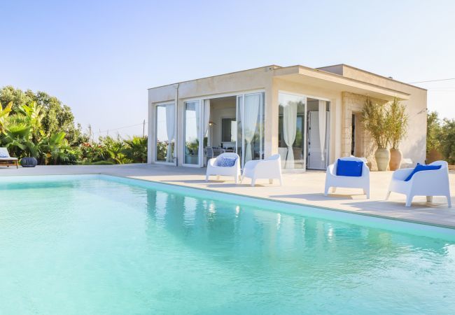 Villa a Ispica - VILLA LE GIOE DELLA VITA - Affitti Brevi Italia Villa a Ispica - VILLA LE GIOE DELLA VITA - Affitti Brevi Italia